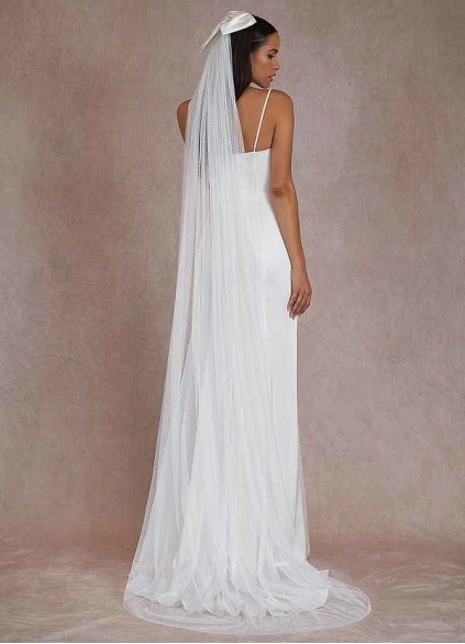 Regina Veil