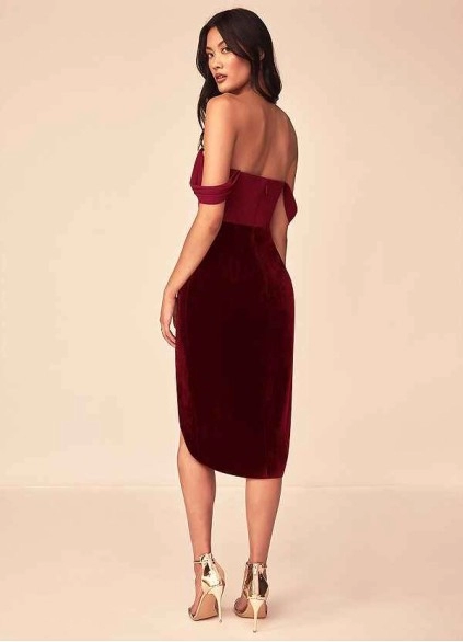 Wocenet Nori Velvet Dress