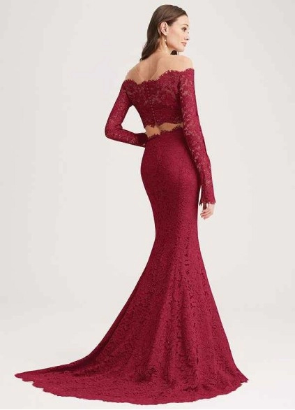 PT101 4 Wocenet Signature Lace Long-sleeved Crop Top