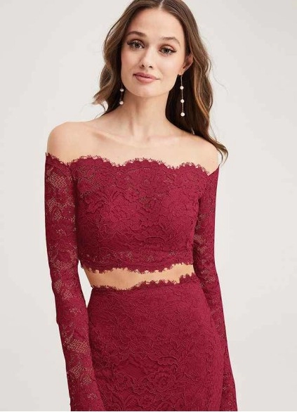 PT101 4 Wocenet Signature Lace Long-sleeved Crop Top