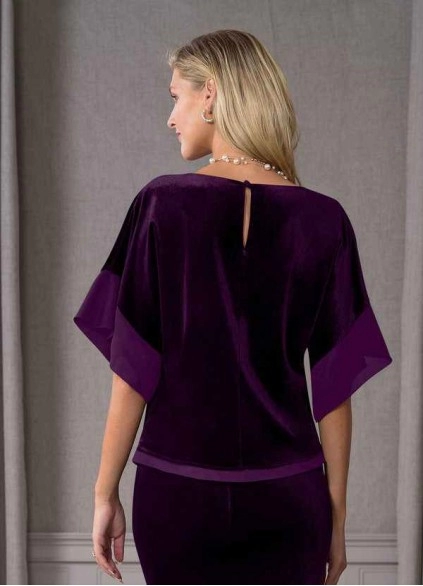 Wocenet Fianna Velvet Blouse
 ( Final Sale )