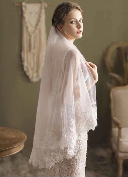 Amelia Veil
