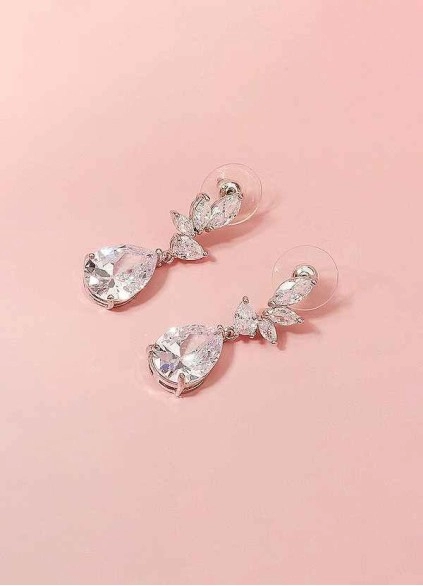 Cluster Dew Drop Earrings